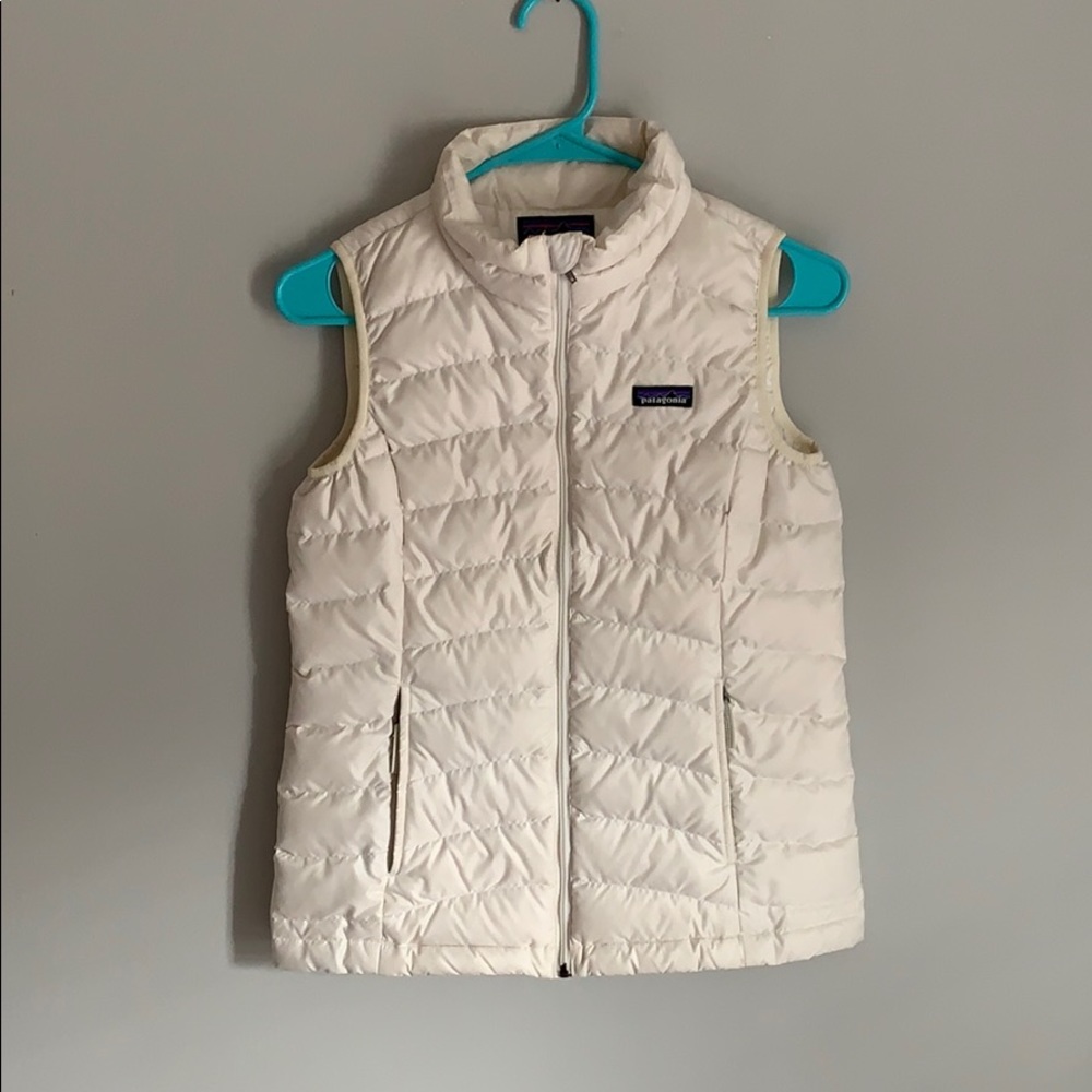 Zip Up Patagonia White Vest